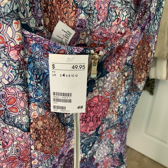H&M Colorful Print Dress - Picture 5 of 5